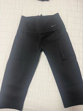 Women’s Nike Dri Fit leggings Small
